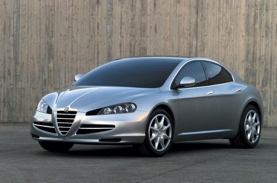  Alfa Romeo Visconti Concept 2004 года  (фото 21 из 21)